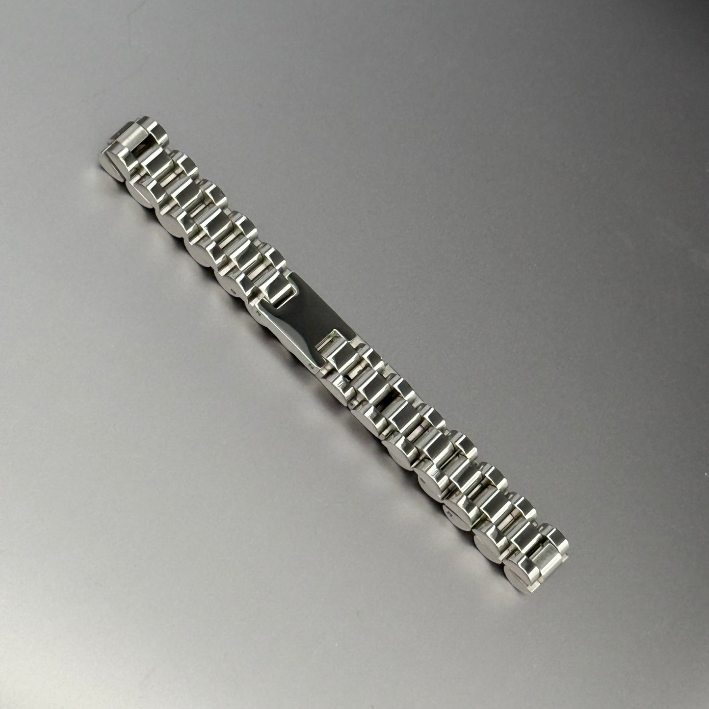 men's stainless steel watch link bracelet with engravable tag
